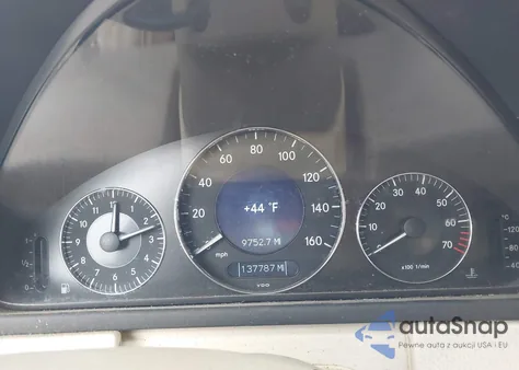 2006 Mercedes-Benz Clk 350 из США, поврежденный, VIN WDBTJ56H46F183475